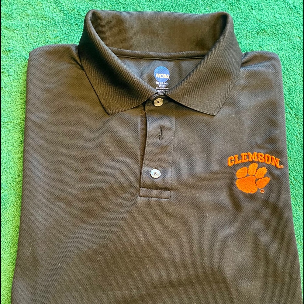 Clemson NCAAmens polo size M